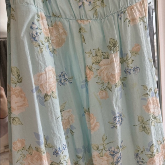 Love shack fancy for target puff sleeve floral dress - Picture 3 of 3